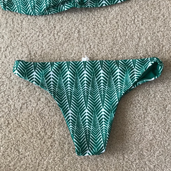 Jack’s Surfboard Shop Bikini lrg/small - Picture 4 of 6